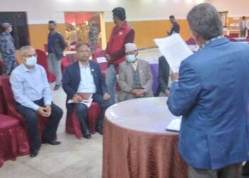 आरक्षपीडितले प्रधानमन्त्री देउवा समक्ष भने, ‘हाम्रो न्यायिक पुर्नस्थापनका लागि बम आयोगको प्रतिवेदन कार्यान्वयन गरिदेउ’