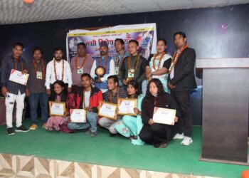 बेलडाँडी न्यू आराधना कला मन्दिरद्वारा पुरस्कार वितरण