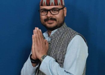 १३ बर्षको स्कुले जिवनदेखि राजनीतिमा होमिएका माओवादी युवा नेता ओम विक्रम भाट ‘सरल’ चुनावी मैदानमा