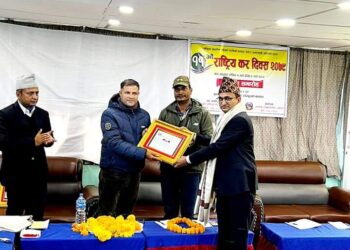 बेलडाँडीका युवा पन्त डडेल्धुरामा उत्कृट करदाता भई सम्मानित