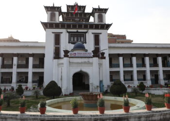 १५ केन्द्रमा मतदान स्थगित निर्वाचन आयोग