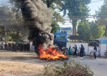 ग्रेडरले च्यापिएर विद्यार्थीको मृत्यु भएपछि धनगढी  तनावग्रस्त