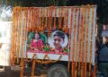 पोखरा जहाज दुर्घटनामा ज्यानगुमाएका आमा छोराको महाकालीमा दाहसंस्कार
