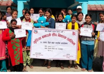 दोधारामा एक हप्ते गुडिया बनाउने तालिम मंगलवार सम्पन्न