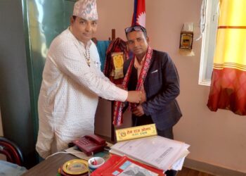 आचार्य दमाईलाई कृष्णपुर नगरपालिकाद्वारा सम्मान