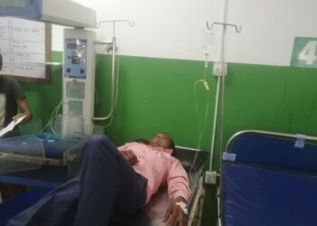 कञ्चनपुरका पत्रकार कृष्ण दमाई सडक दुर्घटनामा घाईते