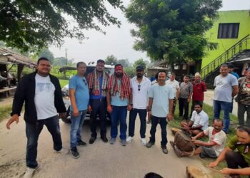 बेलडाँडी एनएमबि बैंकका शाखा प्रमुख जोशीको स्थानीयद्धारा बाजागाजा सहित विदाई