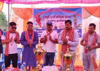 पुनर्वासमा आठौं लालझाडी कपको ट्रफी सार्वजनिक
