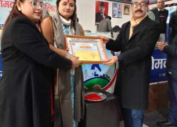 मानव अधिकारकर्मी उर्मिला शाही सम्मानित 