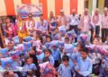 बेदकोटको सिद्धनाथ विद्यालयद्वारा विपन्न जेहेन्दार विद्यार्थीलाई पोषाक र शैक्षिक समाग्री