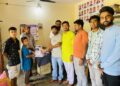 विद्यार्थी दिवस : अखिल क्रान्तिकारीद्वारा कञ्चनपुरका अनाथ विद्यार्थीलाई शैक्षिक समागी