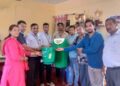 विद्यार्थी दिवस : बैद्य क्रान्तिकारीद्वारा कञ्चनपुरका सात विद्यालयमा खानेपानीका समाग्री वितरण