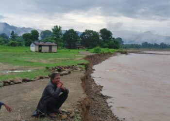 चौधर नदीले सार्की टोल संकटमा चुनावमा जनताका घर पुग्ने नेता जनप्रतिनिधी मलतब छैन !