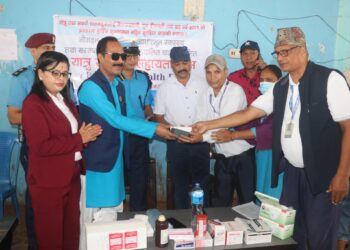 भीमदत्त स्थानीय सरकारद्वारा महेन्द्रनगर बसपार्कमा हेल्थडेस्क