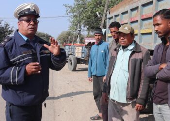 सवारी दुर्घटना न्यूनिकरण गर्न गड्डाचौकीमा ट्राफिक सचेतना