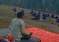 दङगा प्रहरीलाई योगा अभ्यास