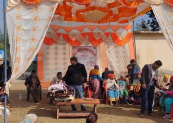 बेलडाँडी वडा नं. २ द्धारा वडाका ८० वर्षभन्दा माथिका बृद्धबृद्धालाई सम्मान तथा कम्बल वितरण