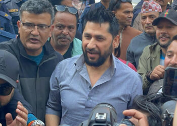 रवि लामिछानेले क्रान्तिका लागि तयार रहन अपिल गरे