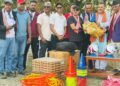 कञ्चनपुर जिल्ला फुटबल संघलाई खेलकुद सामग्री हस्तान्तरण