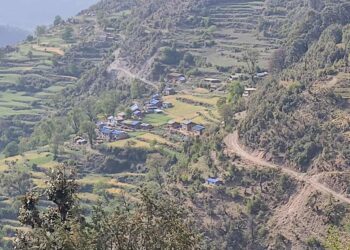 बझाङको मयाना गाउँ : नगरपालिका नामको, अवस्था अझै दुर्गम गाउँकै
