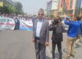 “धत तेरि निकर्चा रैछौ” : आन्दोलनमा उत्रिएका बेलडाँडीका शिक्षक भण्डारीको सरकारलाई व्यङ्ग्य कविता