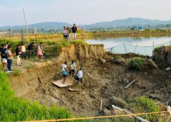 हेटौंडाको गैरीगाउँमा जमिन भासिएर हराएको गाडी ५ दिन बित्दा समेत भेटिएन, माटोको बनावट जोखिमपूर्ण भेटियो