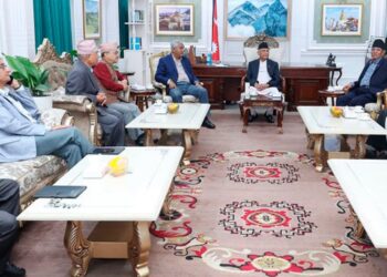 संसद्‌मा देखिएको अवरोधबारे छलफल गर्न शीर्ष नेताहरू जुटे