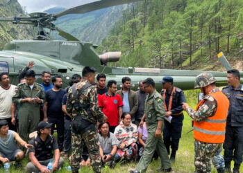रसुवागढी जलविद्युत्मा फसेका २३ कामदारको नेपाली सेनाबाट हेलिकप्टरमार्फत उद्धार