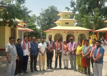 सिद्धनाथ मन्दिर समितिद्वारा एसपी खत्रीको विदाई