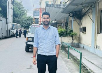 बेलडाँडीका पदम जोशी बने विशेषज्ञ डाक्टर