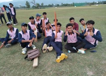 होलीफेम्लीको मैदानमा भएको भीमदत्त अन्तर विद्यालय स्तरिय क्रिकेट प्रतियोगिता उपाधी मोर्निङ्गग्लोरी स्कुललाई