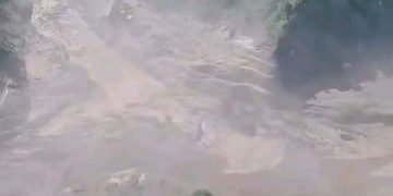रसुवाको बाढीमा कञ्चनपुर र डडेल्धुराका १३ कामदार सम्पर्कविहीन
