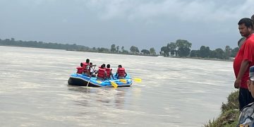 फेरी महाकाली नदीमा दोधाराका बृद्ध वेपत्ता