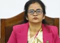 कर्मचारीतन्त्र हावी भएको भन्दै उद्योगमन्त्री गौरीकुमारी यादवद्वारा राजीनामा