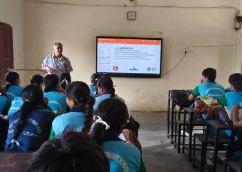 भीमदत्त-१८ स्थित महेन्द्र माध्यमिक विद्यालयमा विद्यार्थीहरूका लागि स्वस्थ बानीसम्बन्धी अभिमुखीकरण